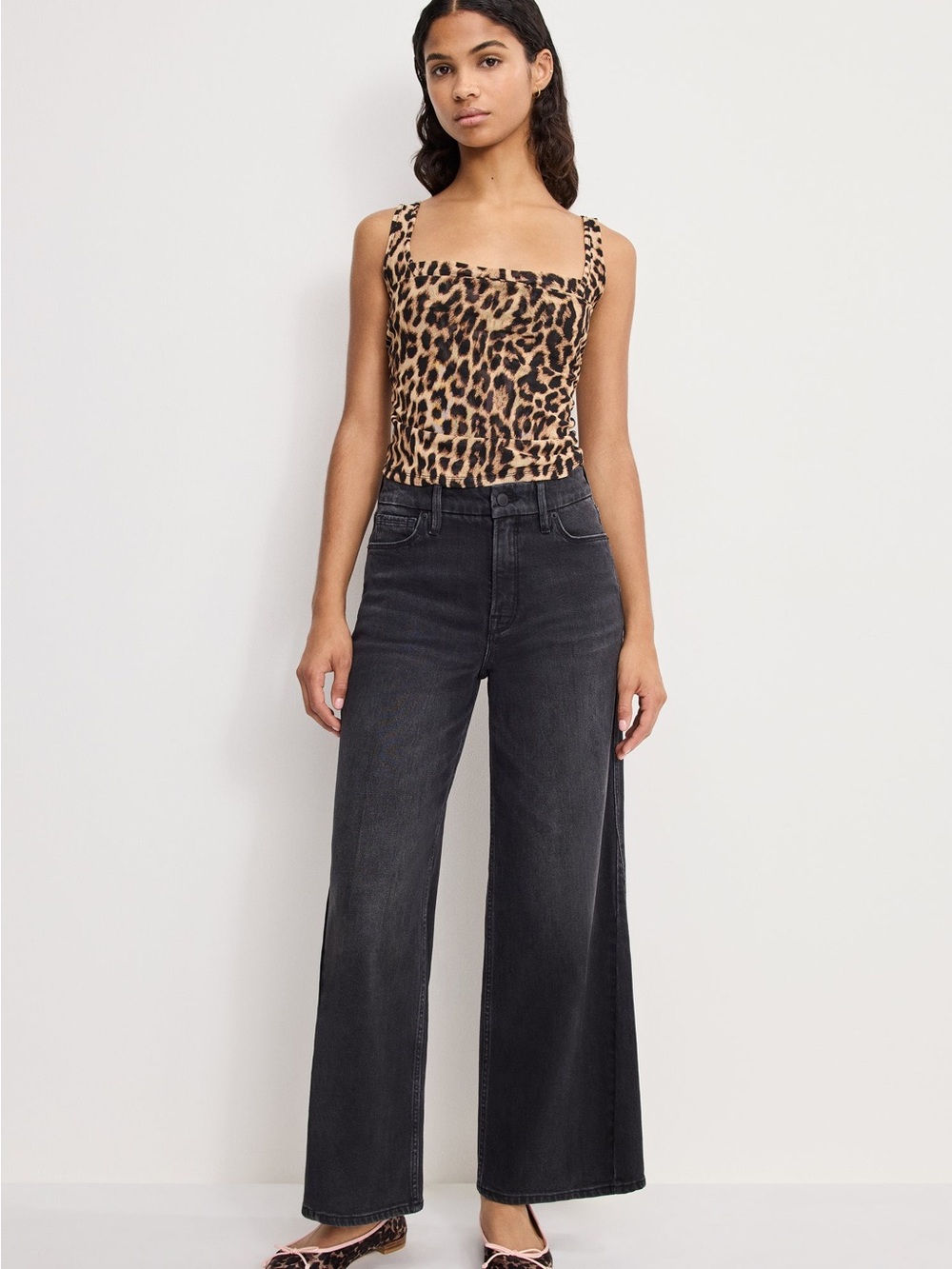 Good American Good Skate Cropped Jeans